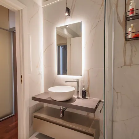 Guesthost - Il Nido Nella Corte - Lovely Flat X3 * Bergamo