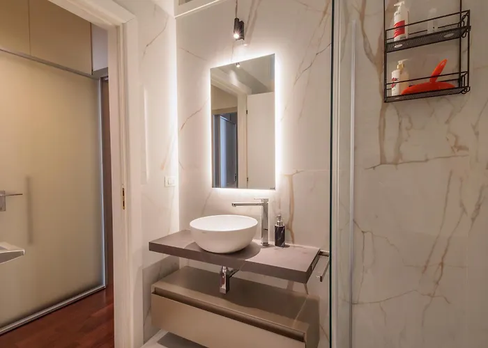 Guesthost - Il Nido Nella Corte - Lovely Flat X3 * Bergamo